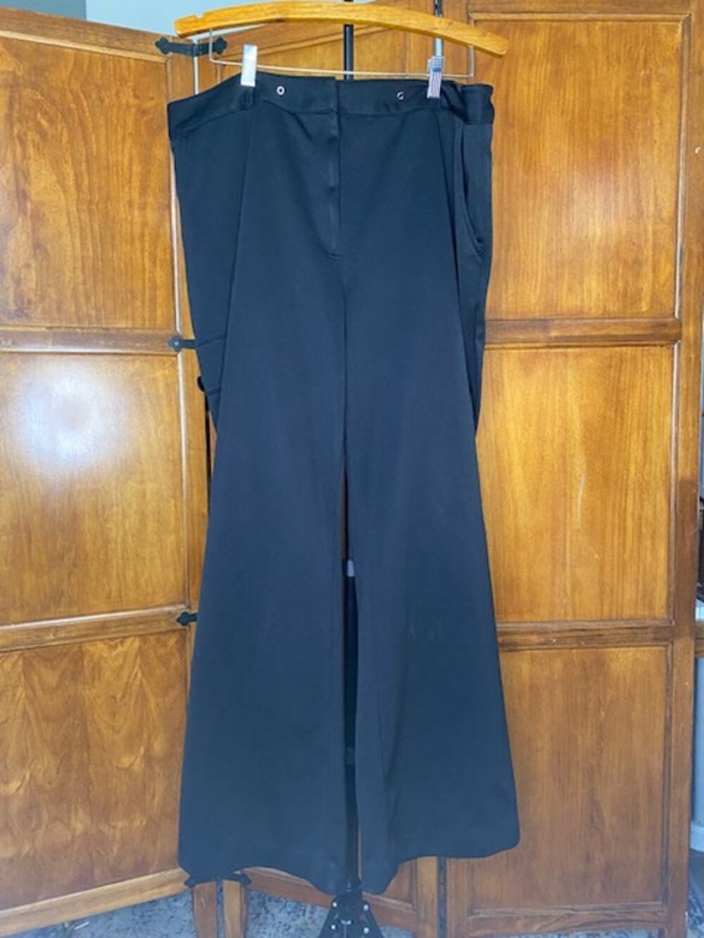 Joe Benbasset Women’s Black Wide Leg Dress Pants 100% Polyester Long 42"